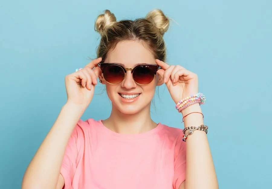 space buns hairstyle for everyday