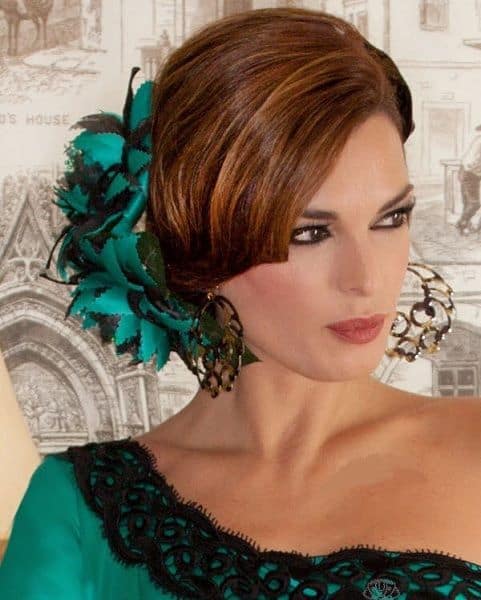 15 Incredible Spanish Hairstyles For Classy Women