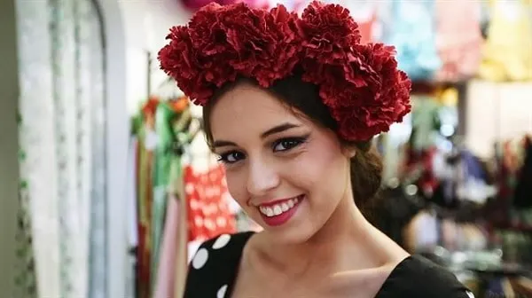 modern flamenco hairstyles for women