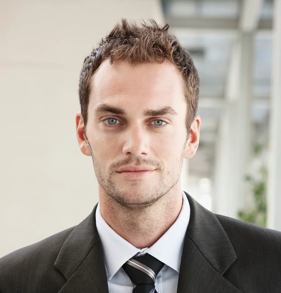 spiky hairstyle for businessmen