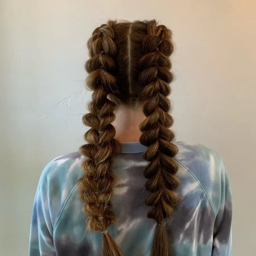 sporty hairstyle for thick hair