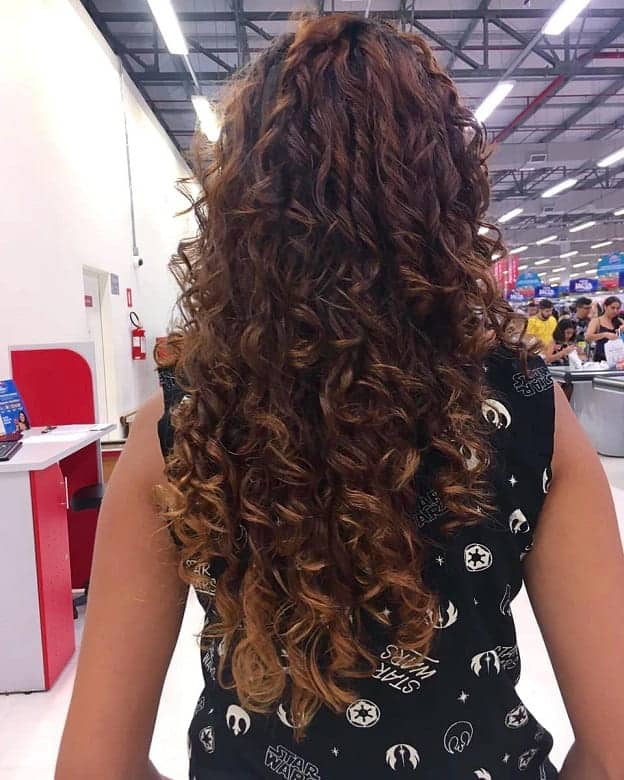 sweet sixteen curly hairstyle