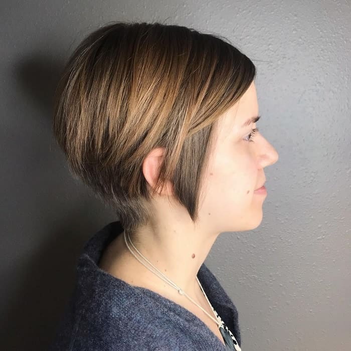 Pointy stacked bob