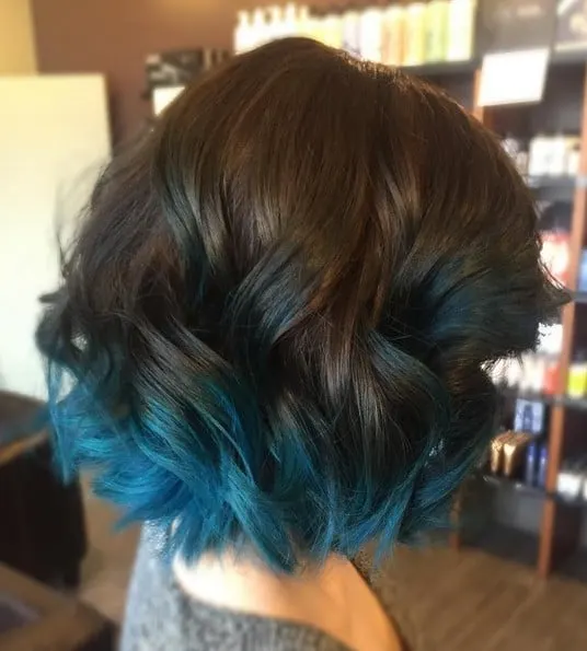 wavy bob with teal ombre