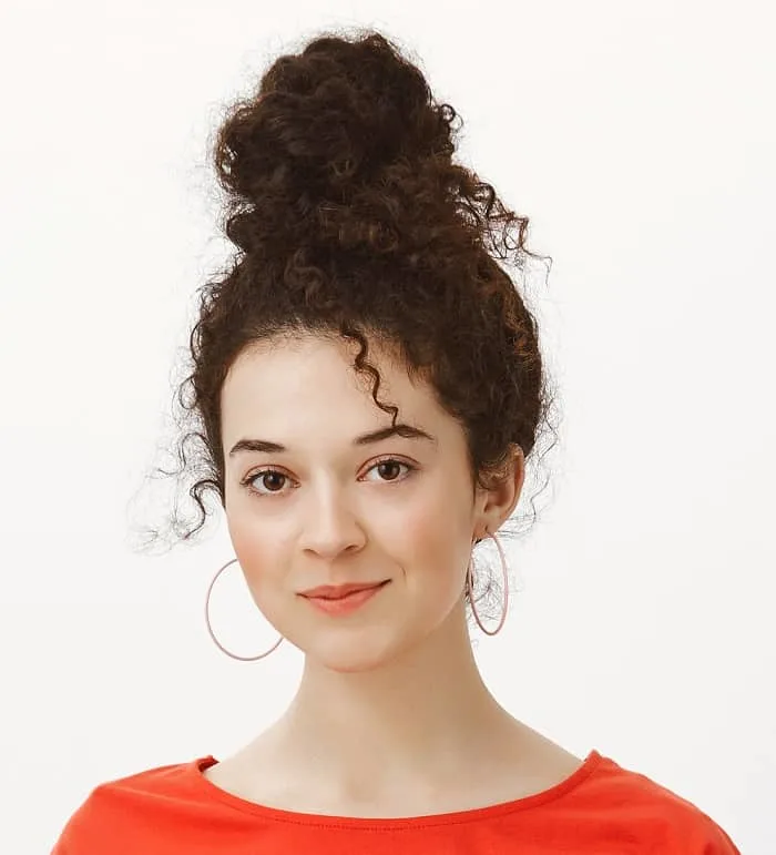 bun style for thick layered hair