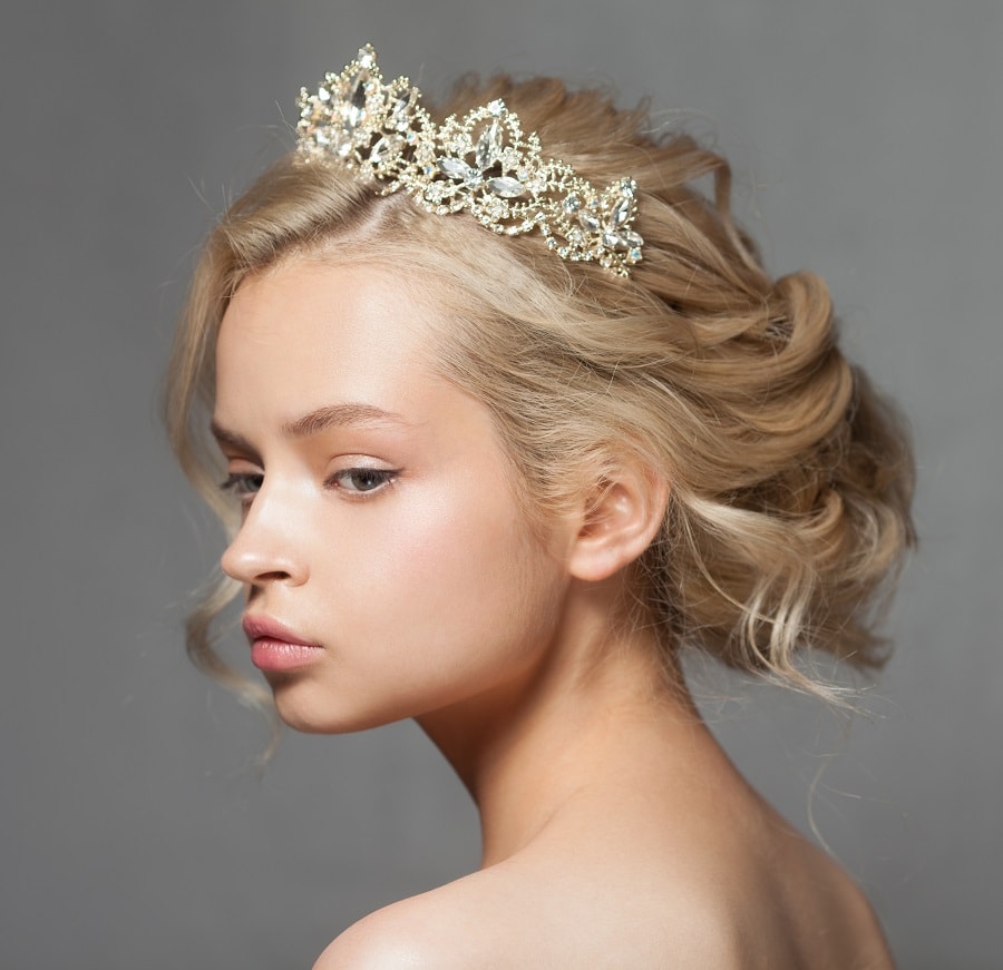 thin wedding hairstyle with tiara