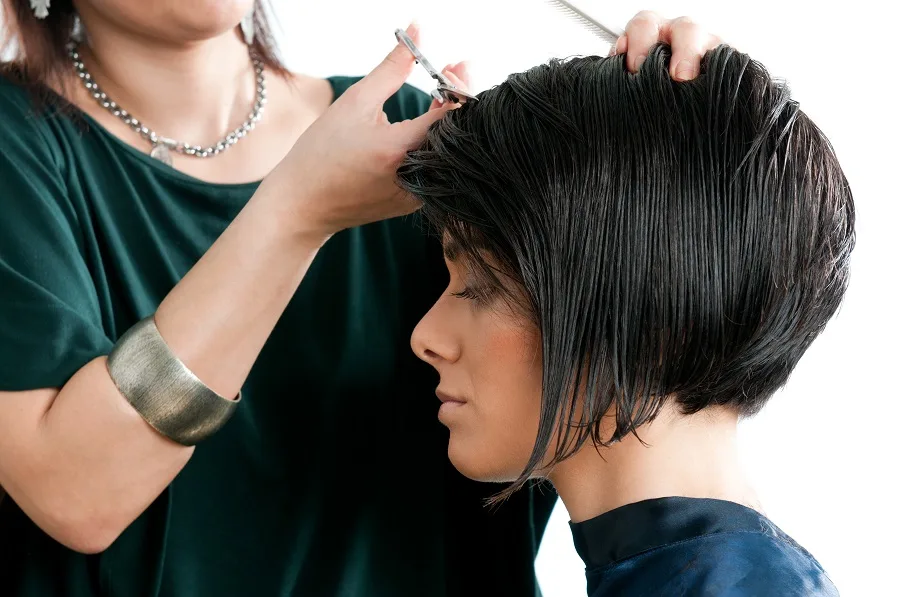 Ways to fix too thick bob hair