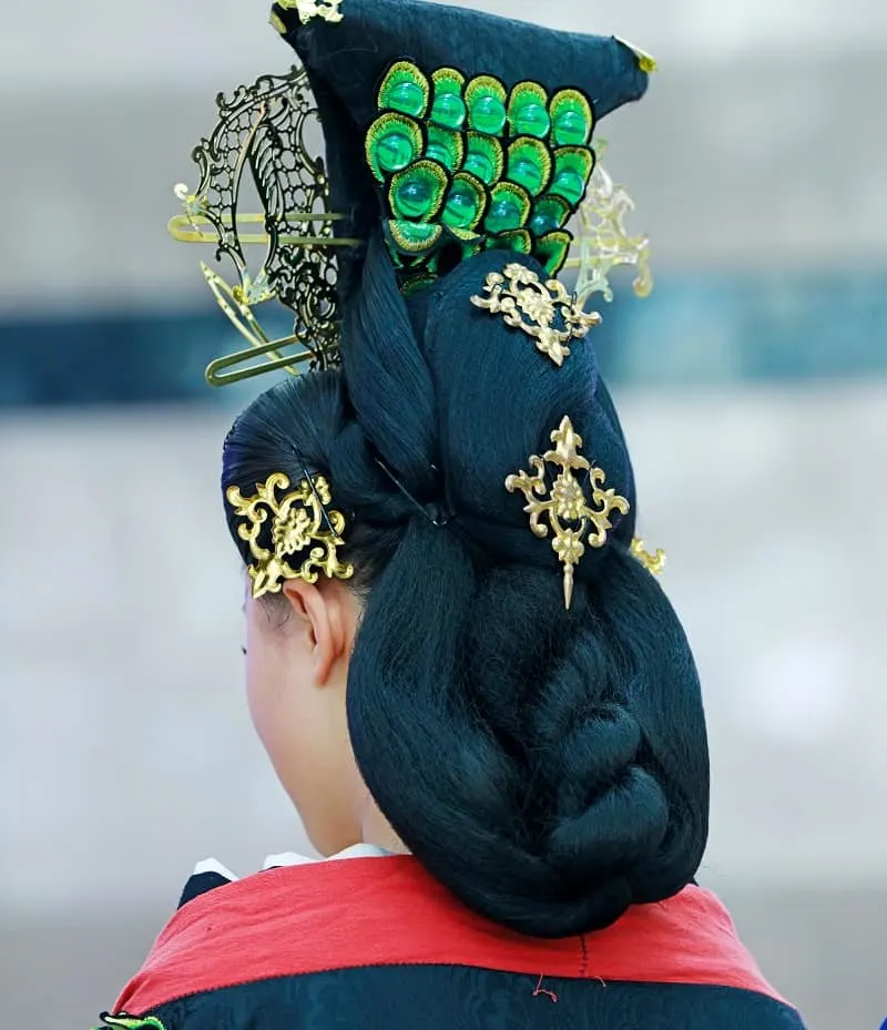 traditional Chinese hairstyle