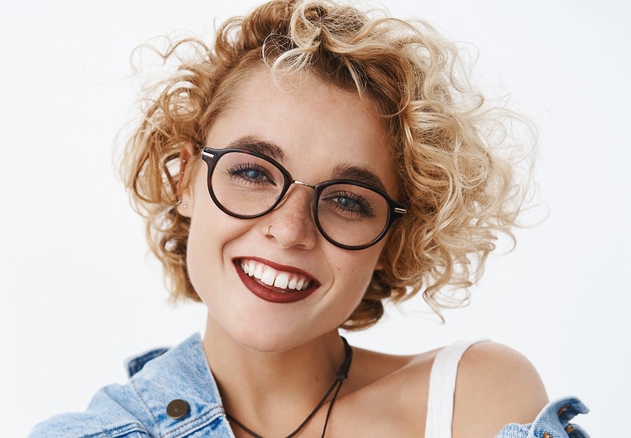 transition hairstyle for growing out short curly blonde hair