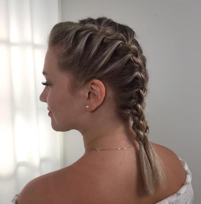 twist hairstyle for interview