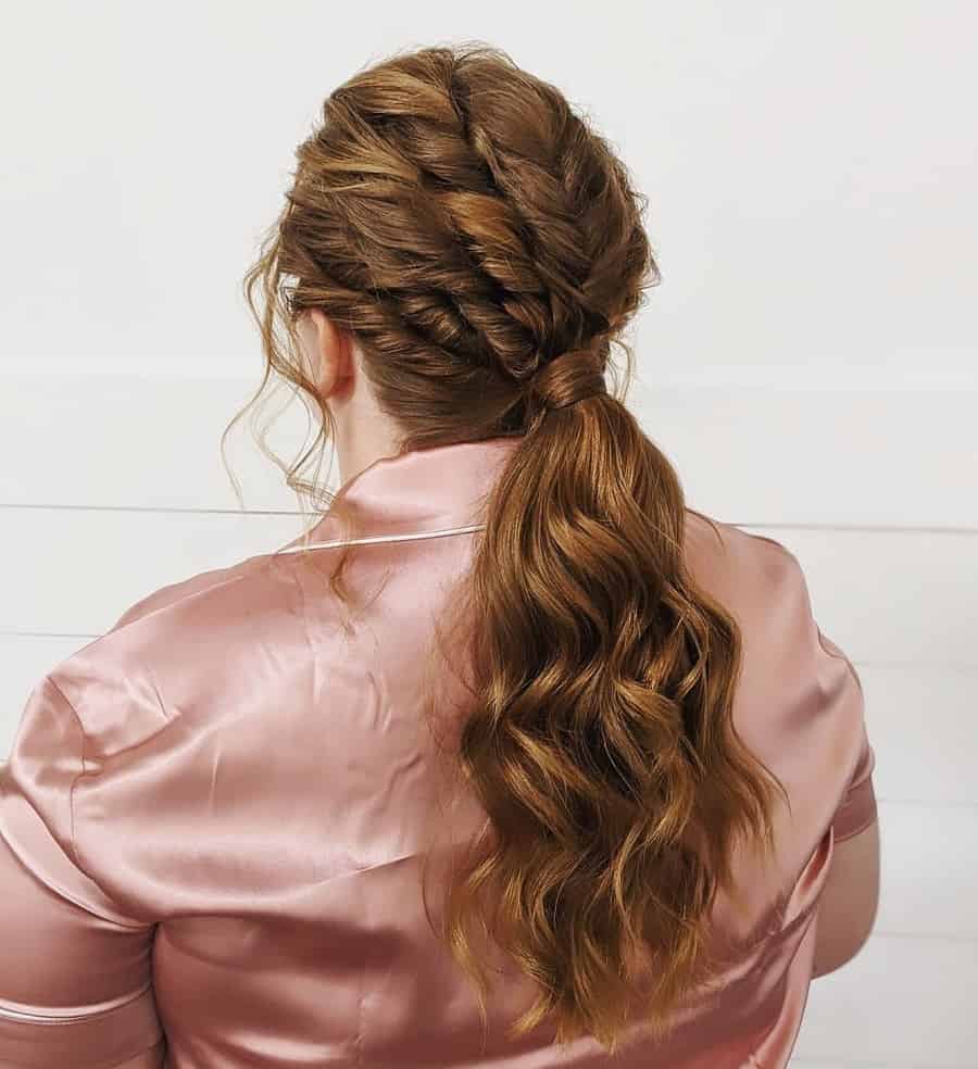 twisted ponytail 
