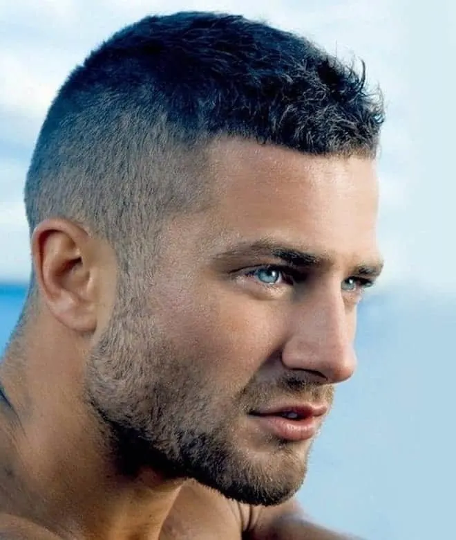 A Look At 12 Mohawk Haircut Examples for Men in 2022