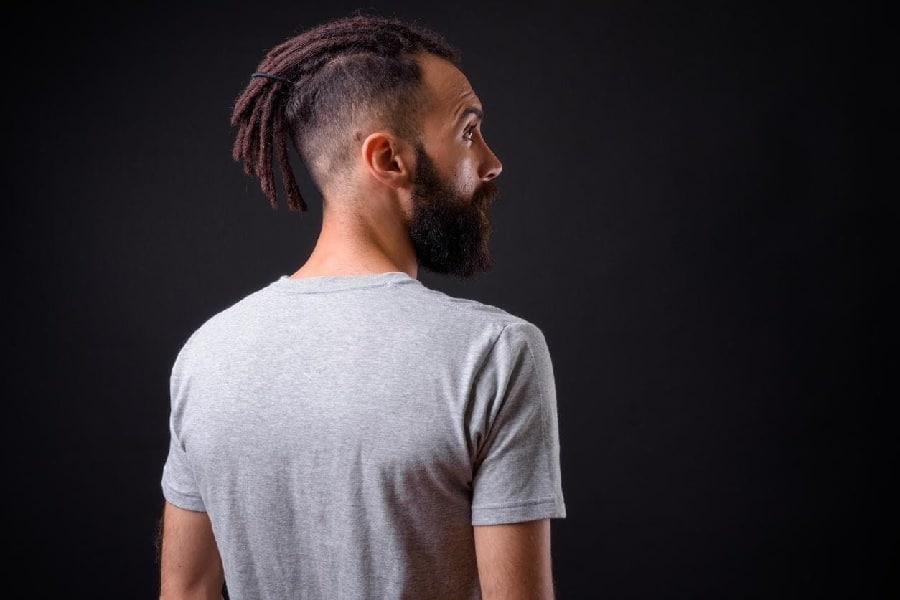 7 Intriguing Undercut with Dreads Hairstyles for Men