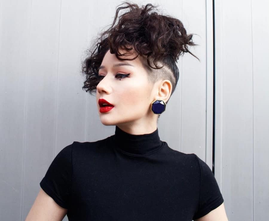 20 Superb Undercut Hairstyles for Girls to Look Fab