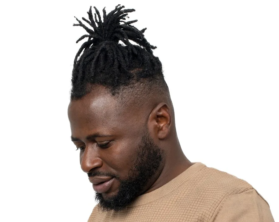 undercut ponytail for black men