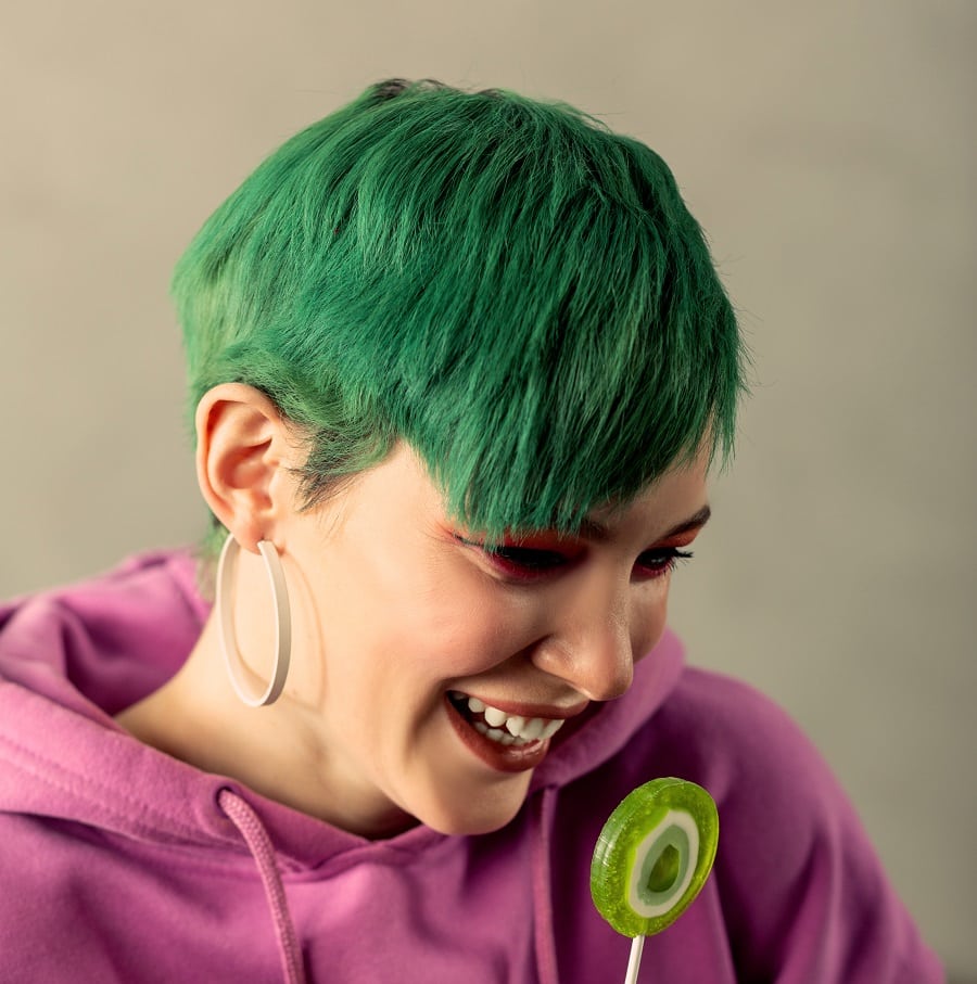 unnatural green hair color