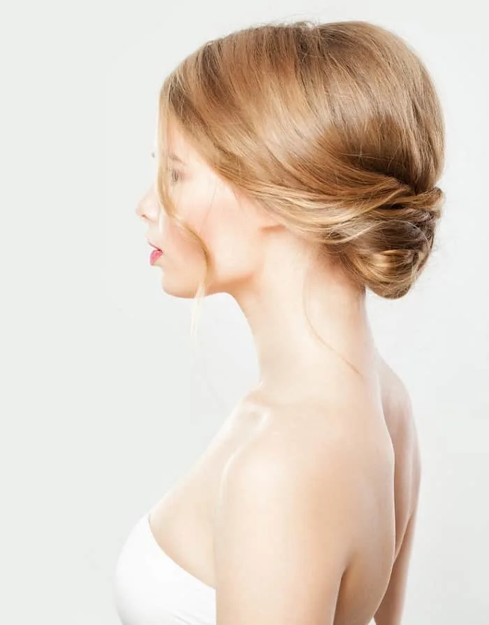 33 Hairstyles for a Strapless Wedding Dress