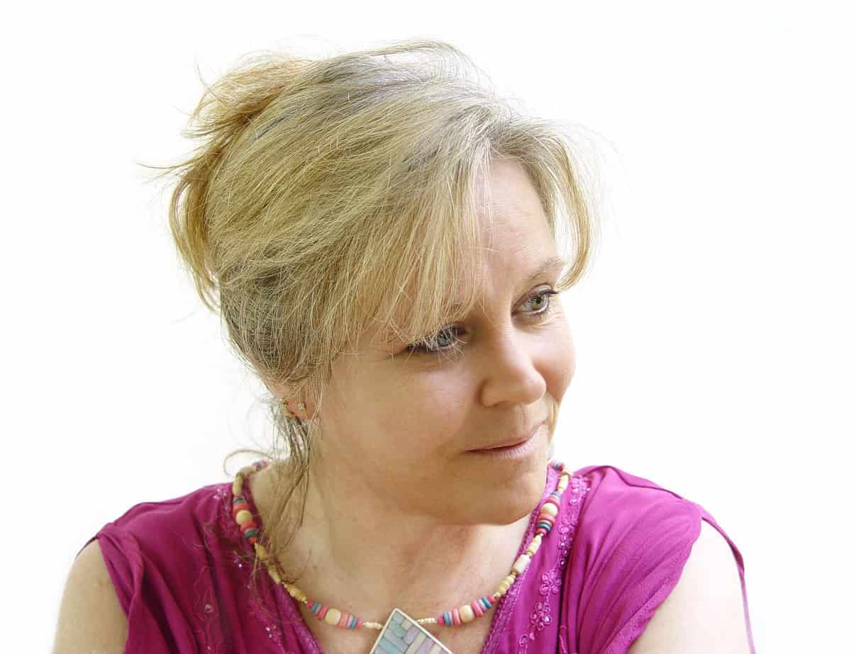 updo style for women over 50