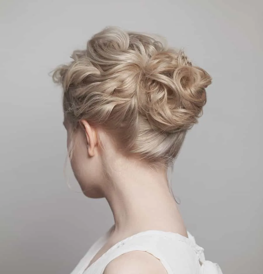 updo with medium blonde hair