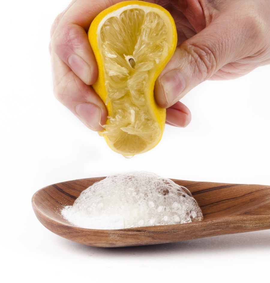 using baking soda and lemon juice to remove permanent dye from gray hair