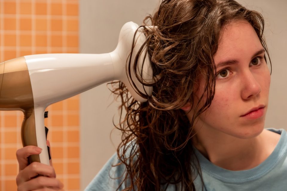 what-does-a-diffuser-do-to-straight-hair-hairstylecamp