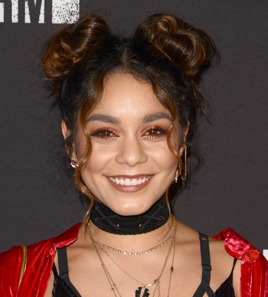 vanessa hudgens with space buns