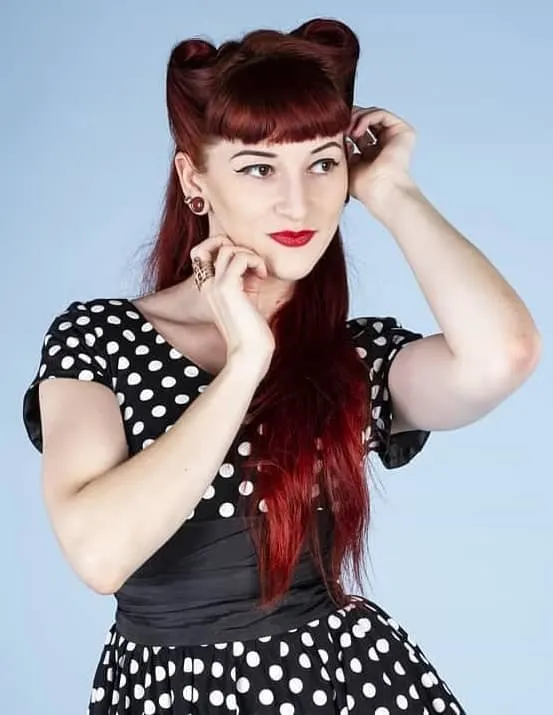 1940s vintage victory roll style with bangs