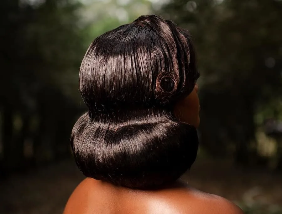 vintage wedding hairstyle for black brides