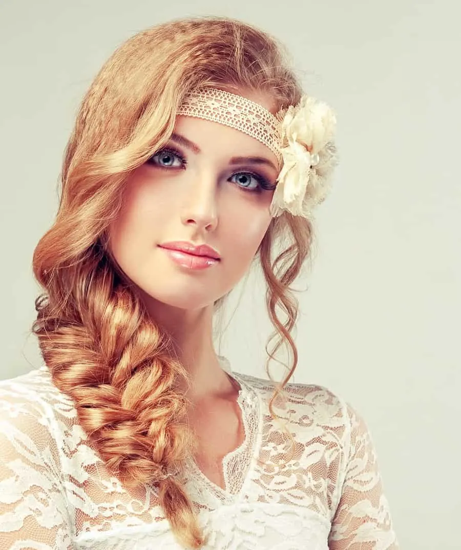 vintage wedding hairstyle with braid