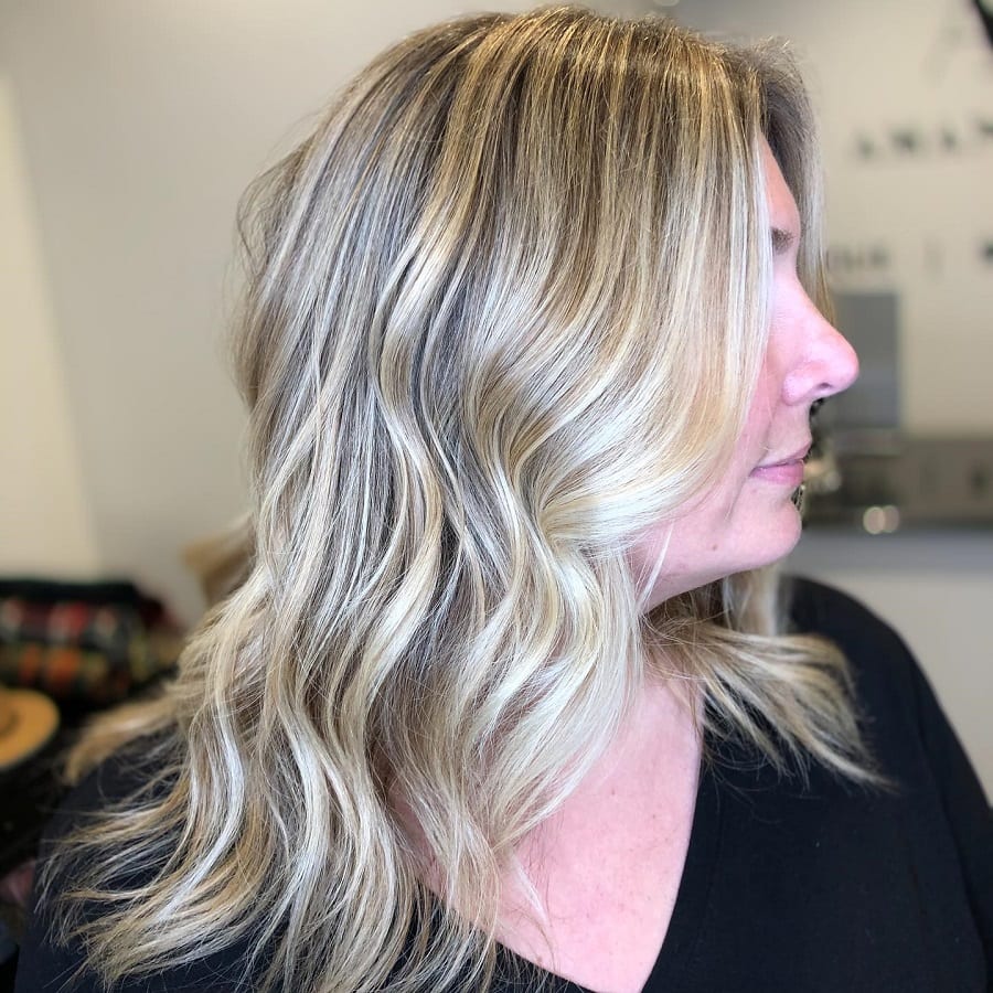 wavy gray hair with blonde highlights
