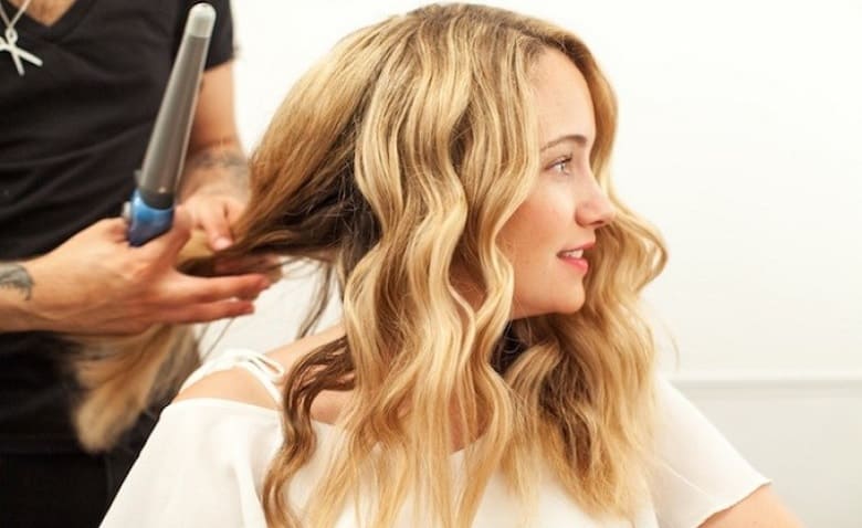 How to Make Straight Hair Look Wavy