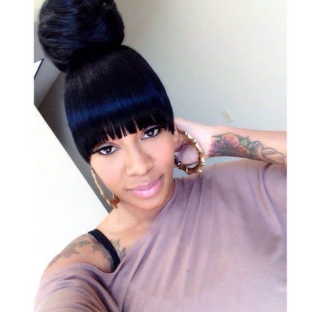 17 Unbeatable Weave Ponytails with Bangs [2024]