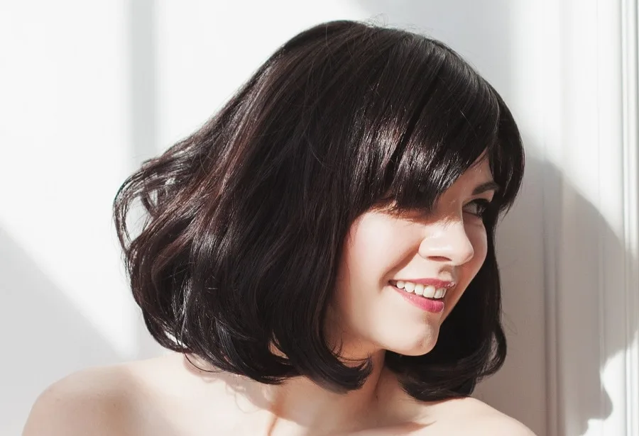 wedding bob hairstyle with side bangs