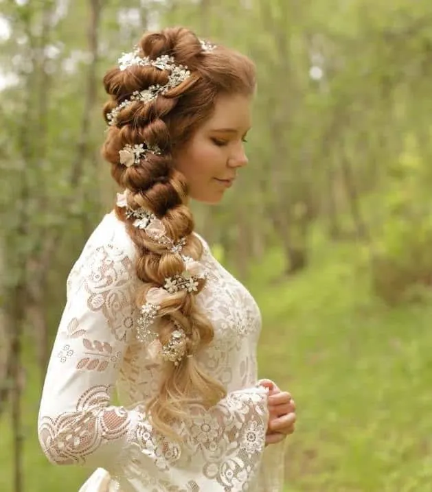 knotted braid for wedding