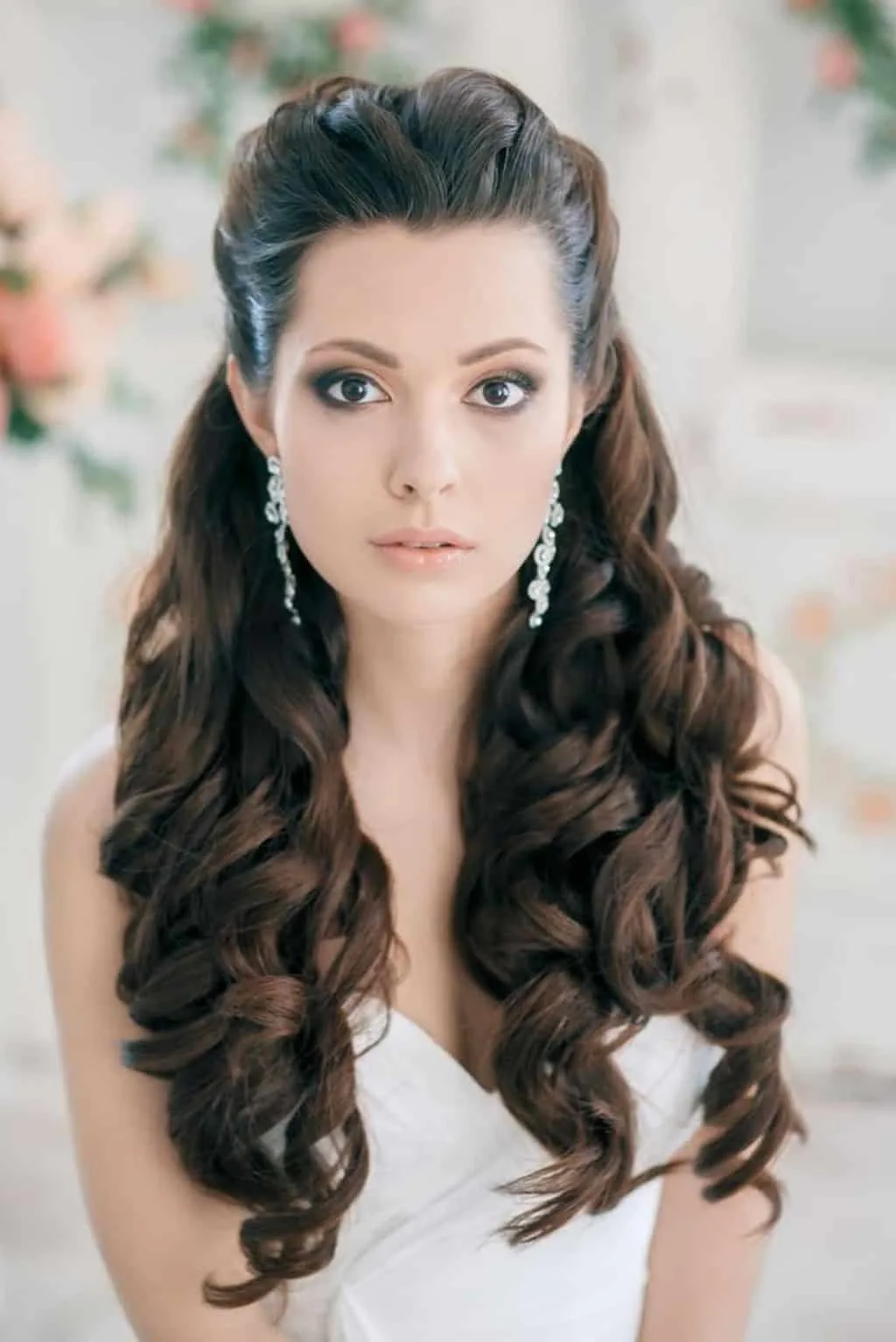 women favorite Wedding Hair Down hair