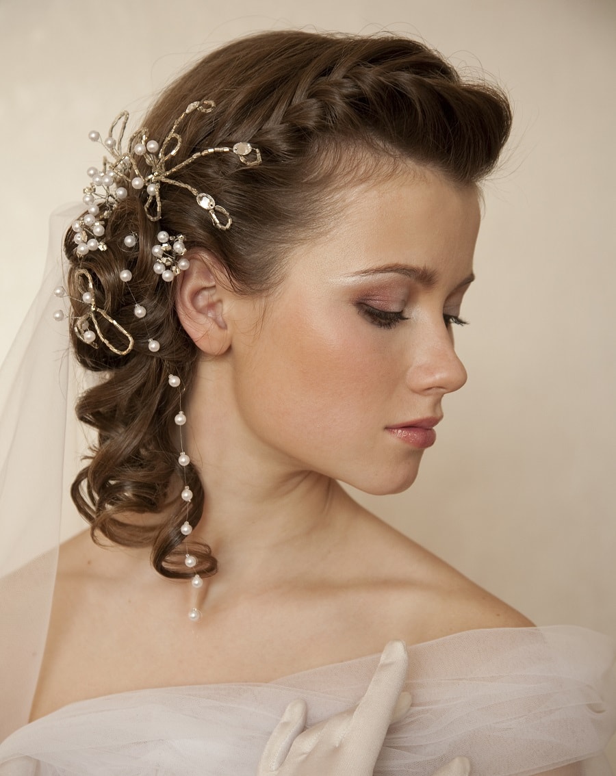 wedding hair to the side for thin hair