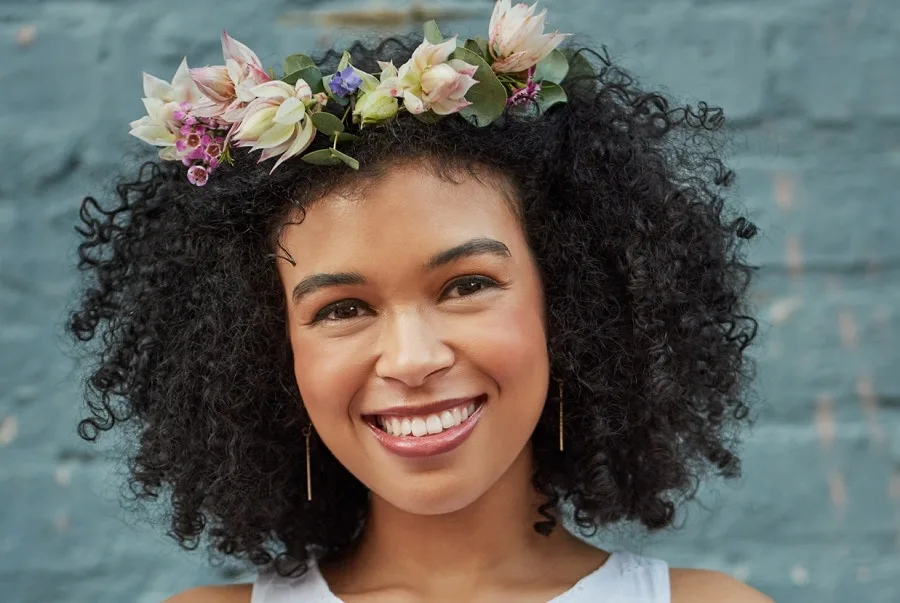 wedding hairstyle for black women with oval face
