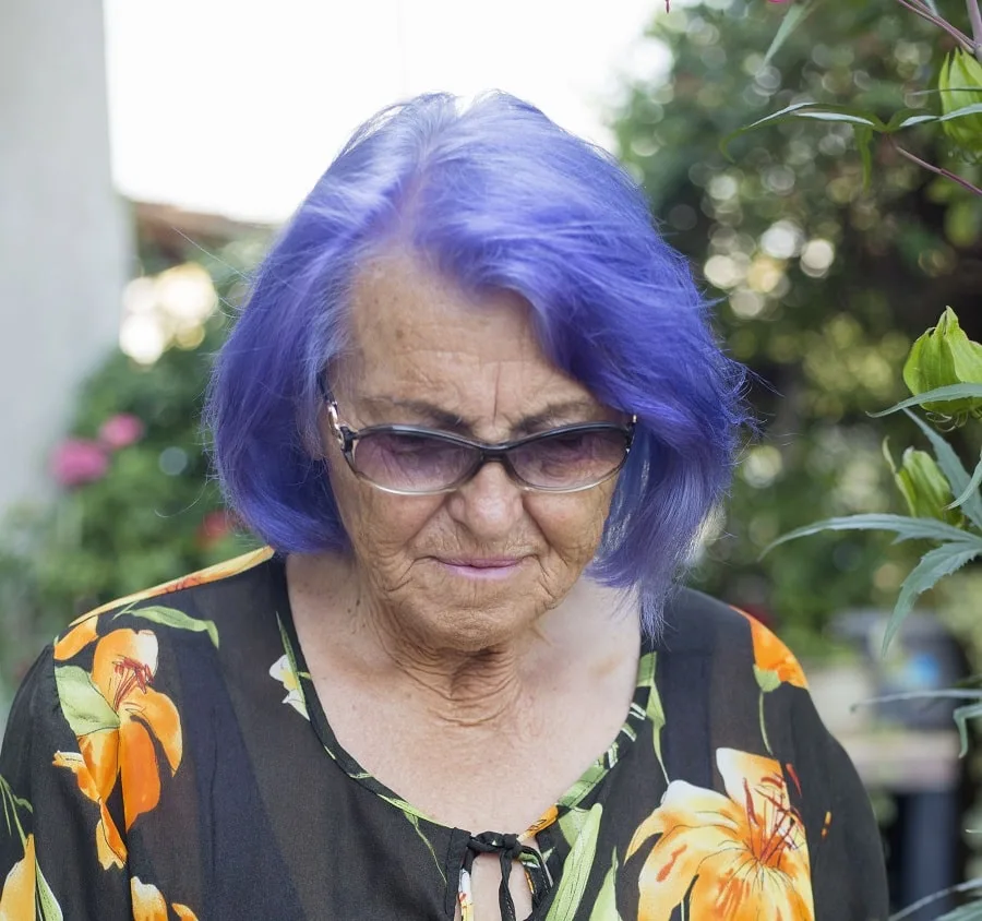 wedding hairstyle for grandma with dyed hair