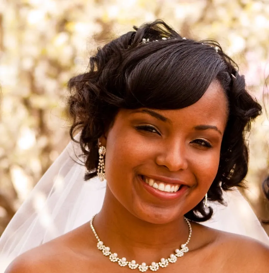 wedding hairstyle with bangs for black women