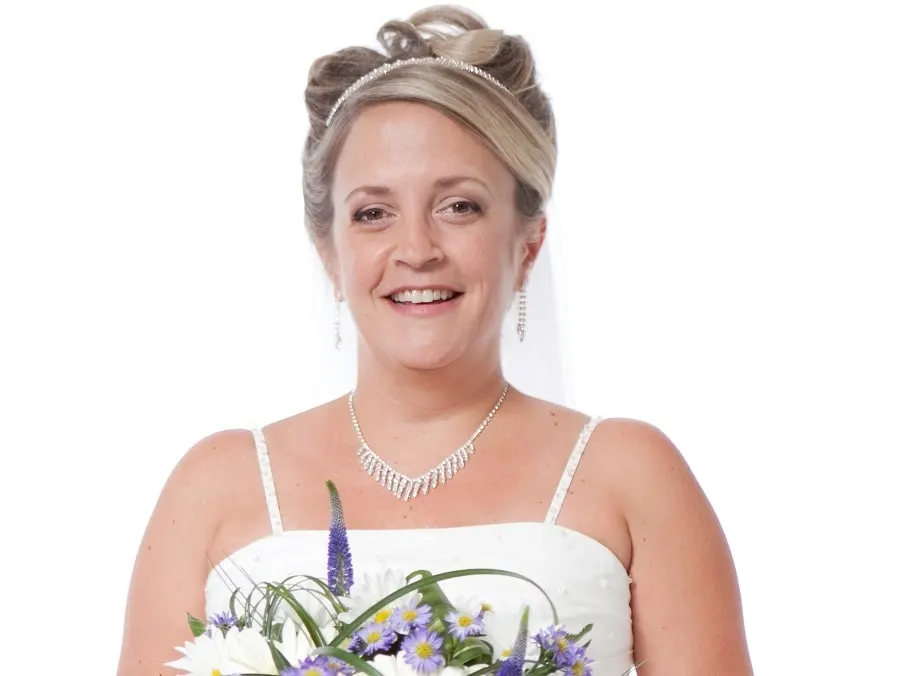 wedding hairstyle with headband for bride over 50