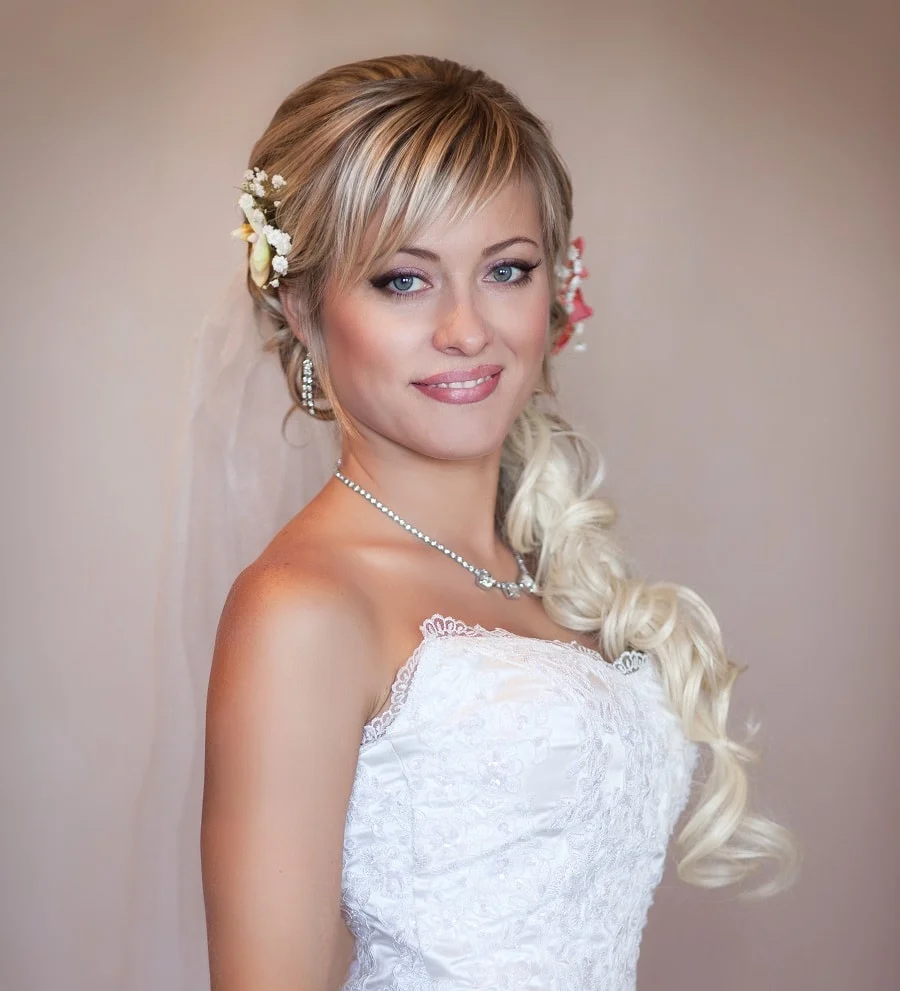 wedding hairstyle with side bangs