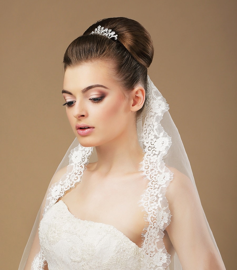 25 Breathtaking Wedding Hairstyles With Veils Trending in 2023 – Hairstyle  Camp
