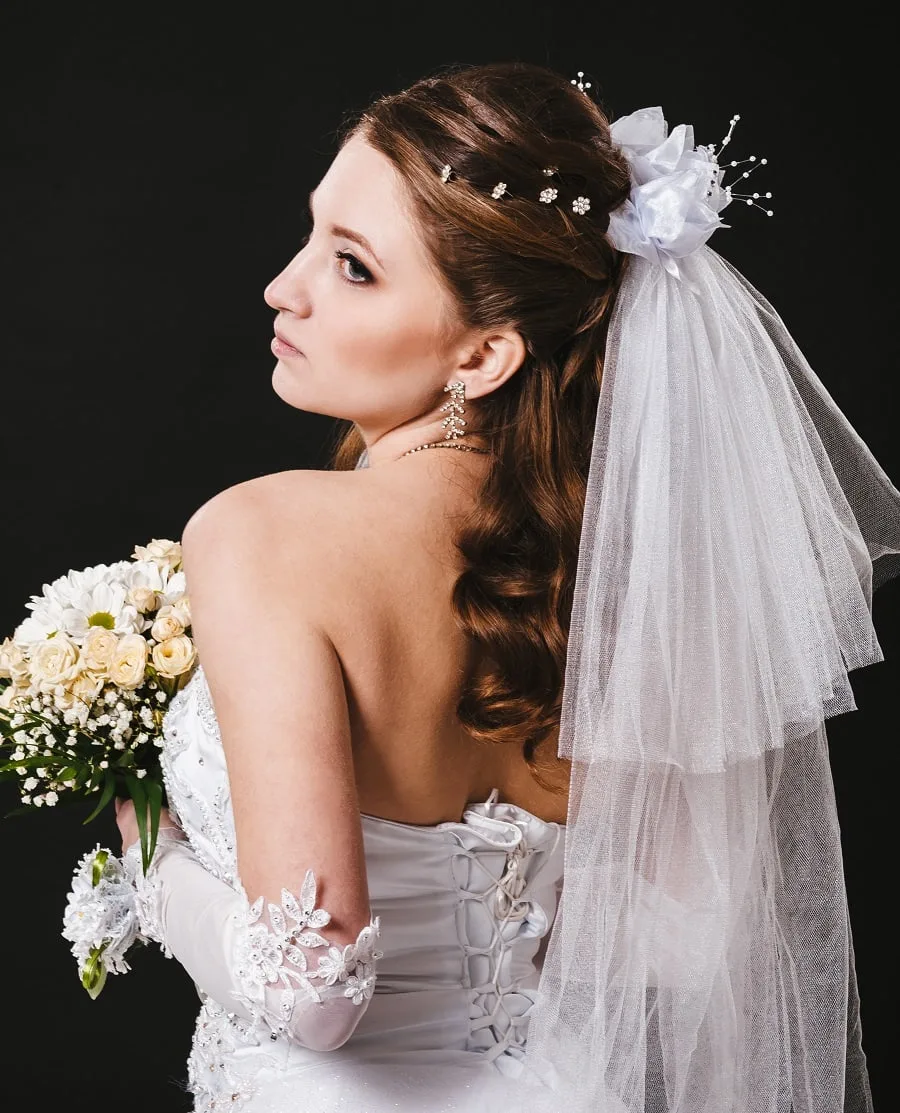 wedding hairstyles with veil half up half down