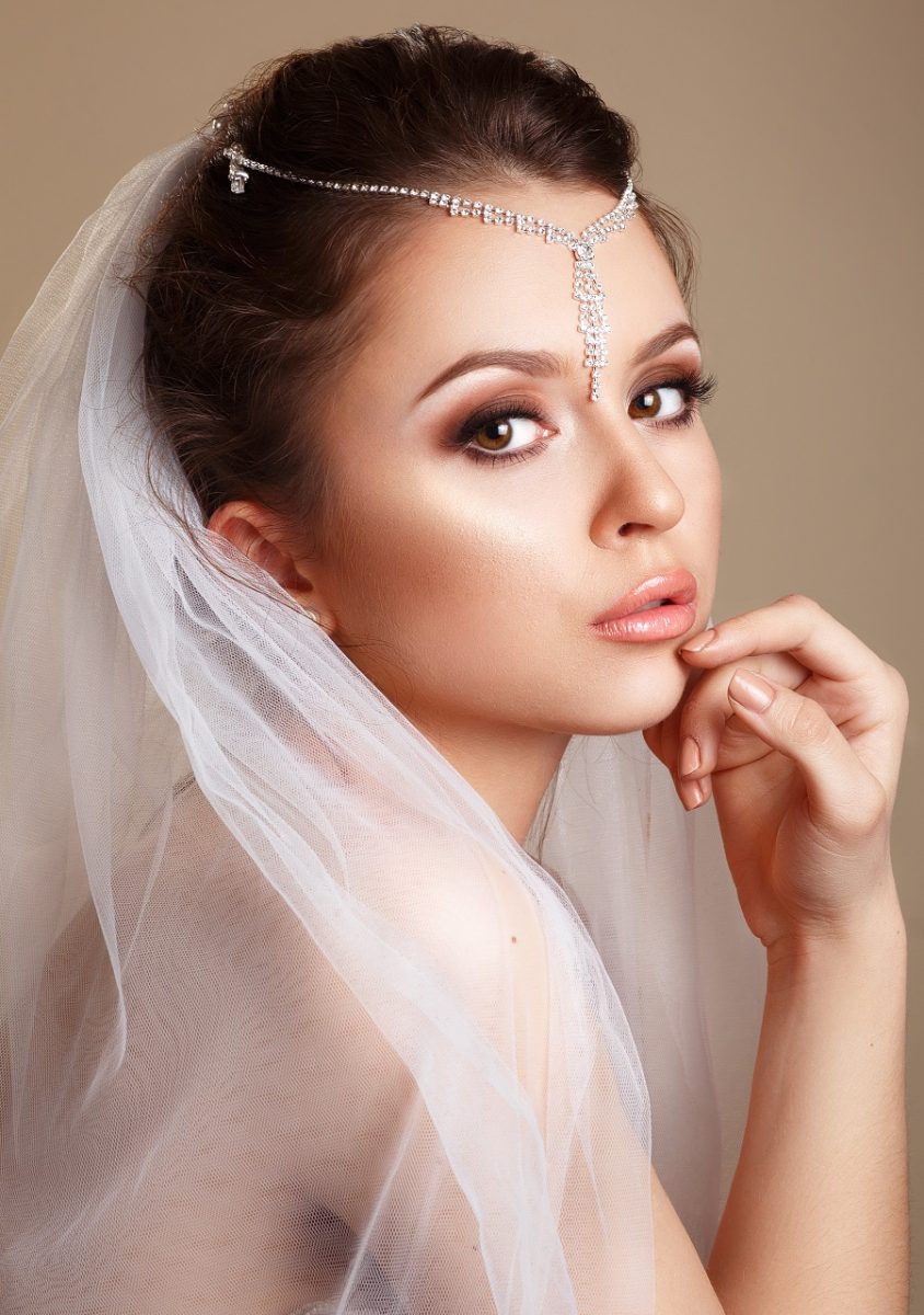 25 Breathtaking Wedding Hairstyles With Veils Trending In 2024