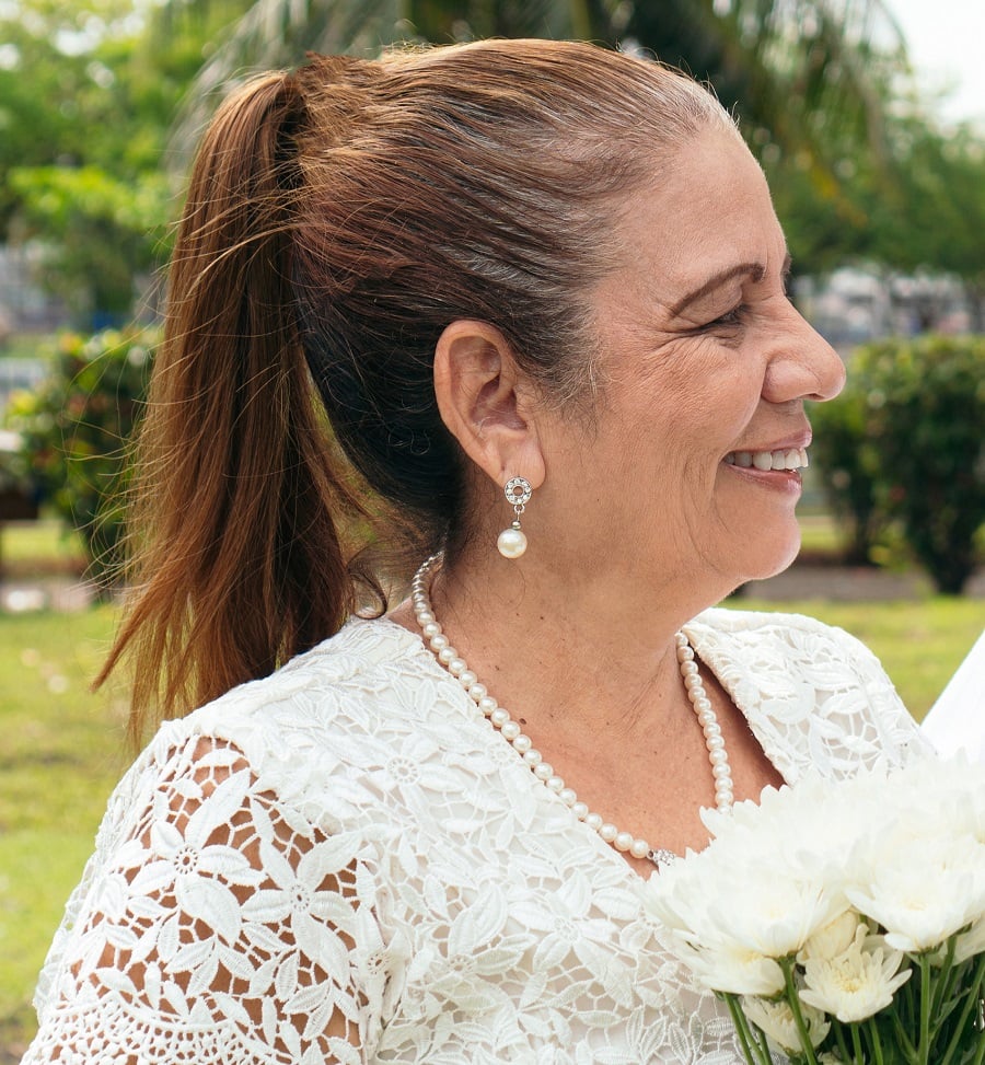 wedding ponytail for bride over 50
