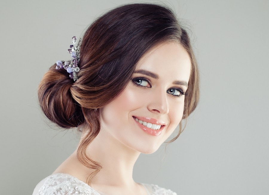 wedding side bun hairstyle for oval face