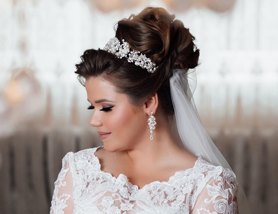 wedding updo hairstyle for fat bride