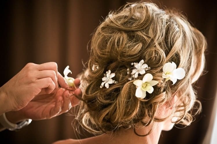 how to styles wedding updo for long hair