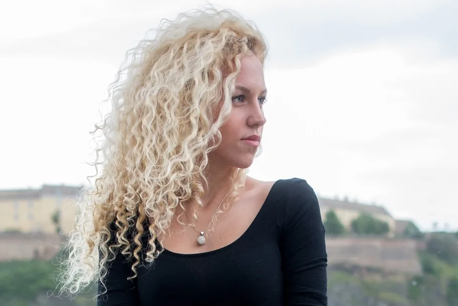 white blonde spiral perm hairstyle