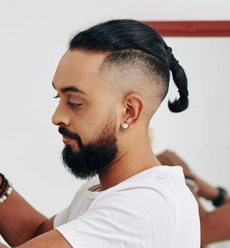 white men's undercut fade